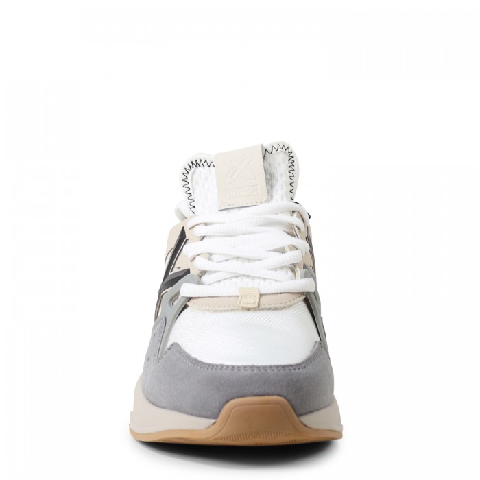 Sneakers bianche con riporti marroni...