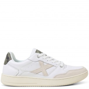 Sneakers bianche con logo...