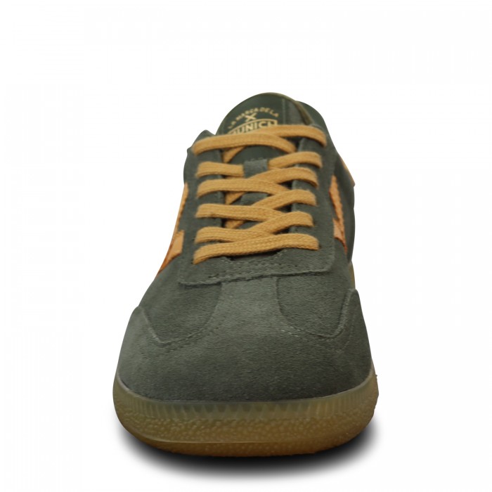 Sneakers verde con logo per uomo