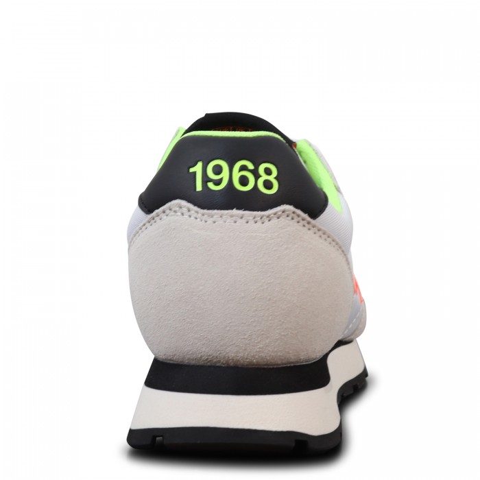 Sneakers bianca con riporti fluo per...