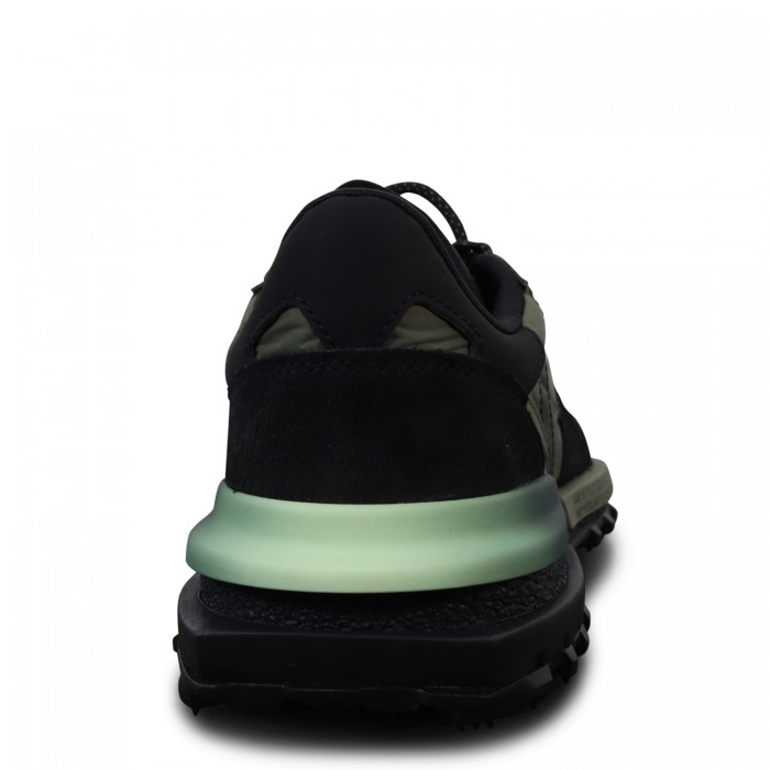 Sneakers nera per uomo Sneakers nera per uomo