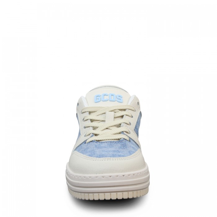 Sneakers bianche con logo all over...