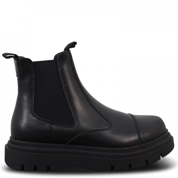 Anfibio nero per uomo