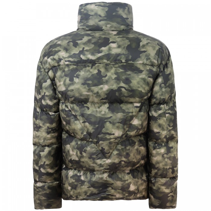 Piumino con fantasia militare... Piumino con fantasia militare...