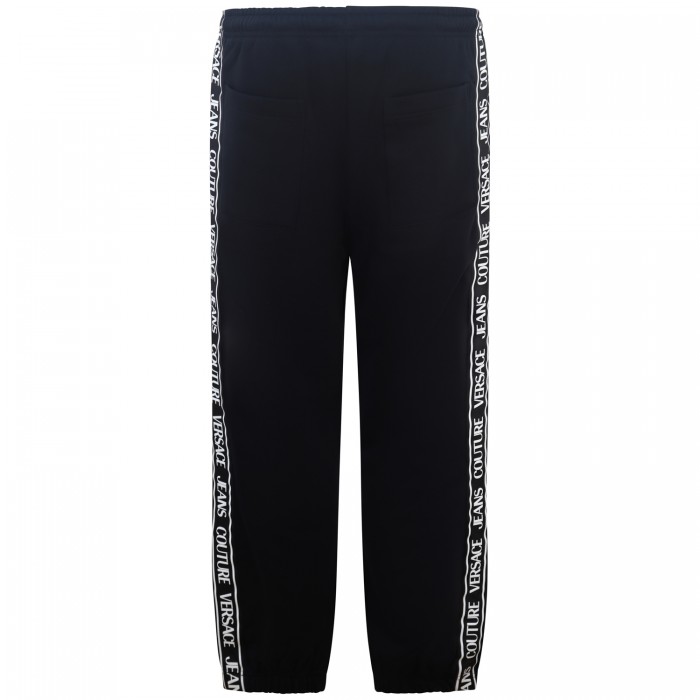 Pantalone tuta nero con banda logata... Pantalone tuta nero con banda logata...